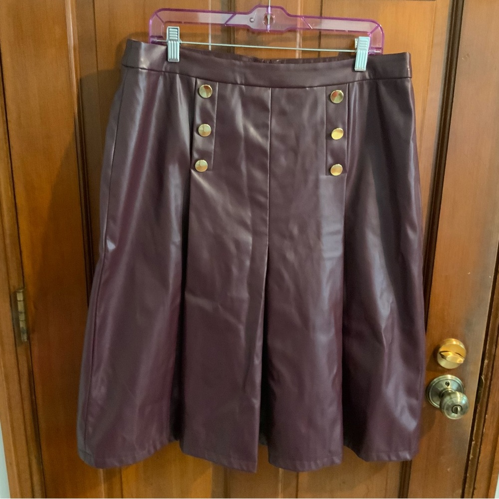 Liz Claiborne Faux Leather Skirt Sz 12